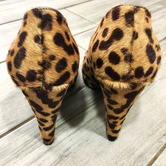 Prada Leopard Print Heels - Picture 3 of 14